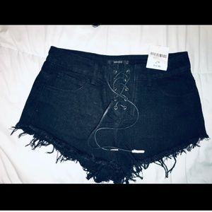 Forver 21 black jean shorts size 25 lace up